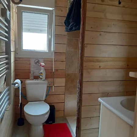 Chalet Libellule, 4 Couchages, Acces Et Sauna *